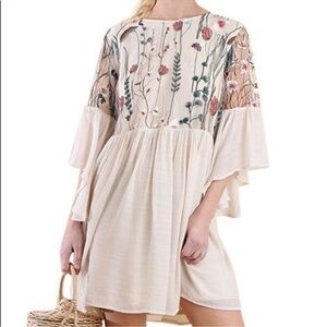 Alter’d State Floral Embroidered Cream Dress Size XS